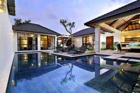  Arama Poolside Villa  Kuta